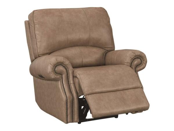 Prescott Club Level Wallsaver Recliner with USB Charging - Image 2