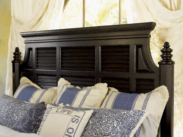 Malabar Panel Bed - Image 2