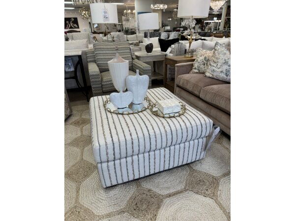 Craftmaster  Cocktail Ottoman on Casters Clearance