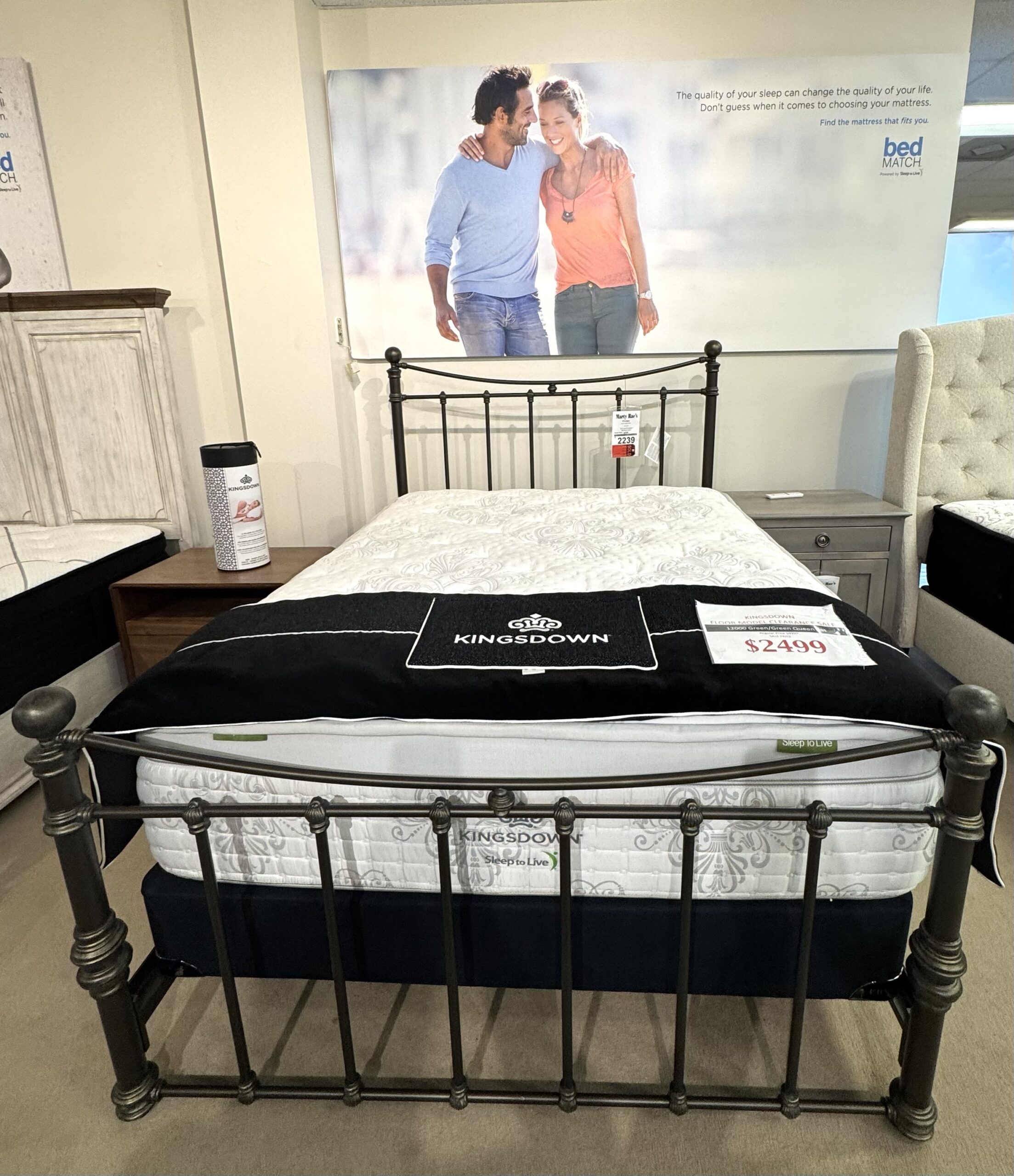 Kingsdown  Queen Size 12000 Green/Green (Floor Model Clearance)