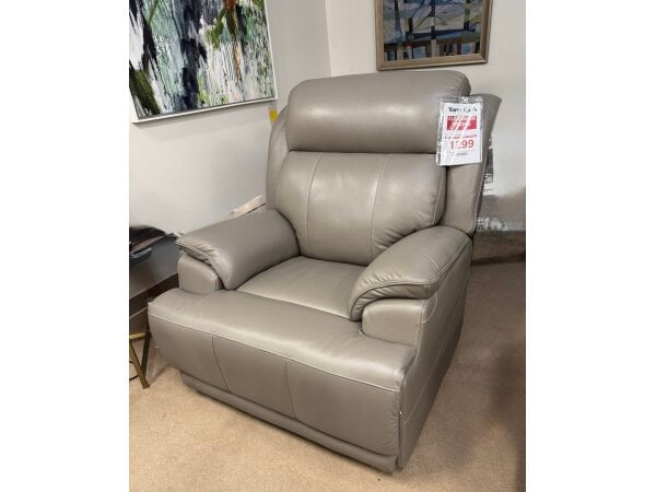 Bassett Power Leather Big Man Recliner Clearance