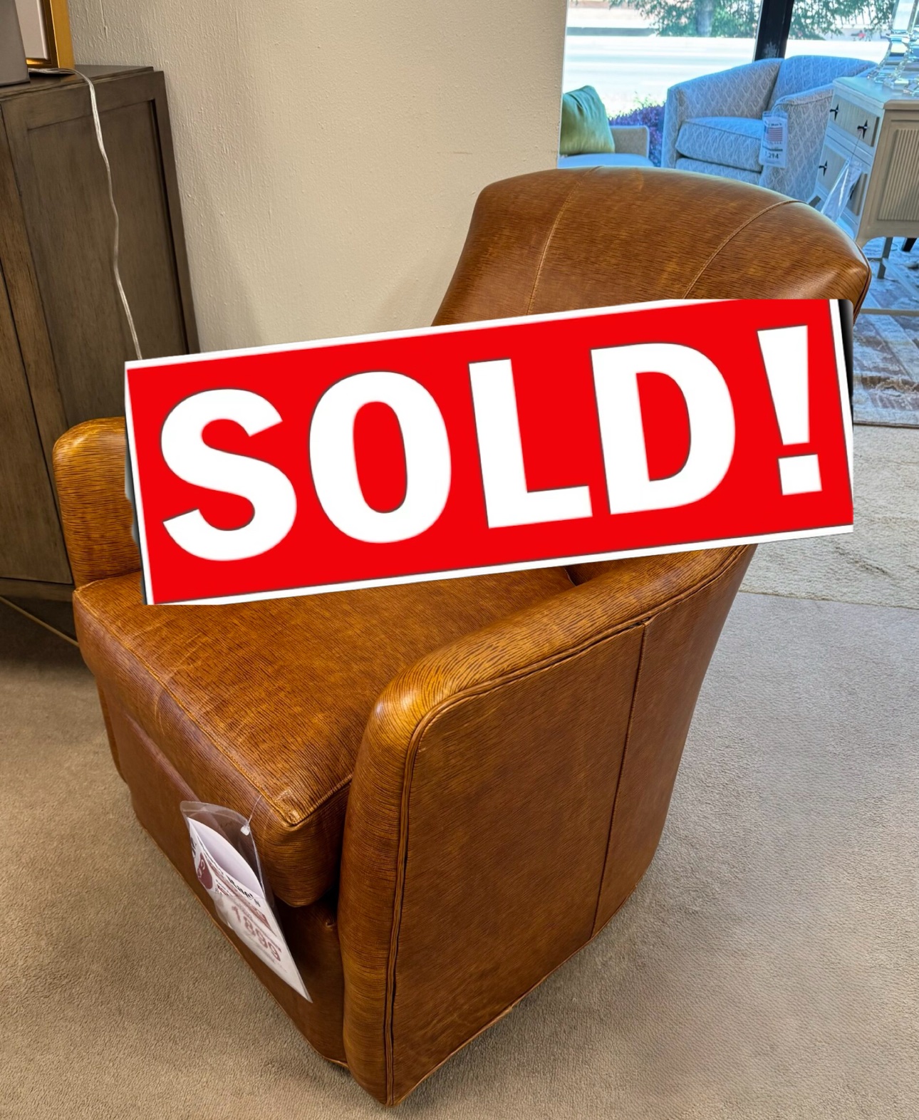 Whittemore- Sherrill Leather Swivel Chair