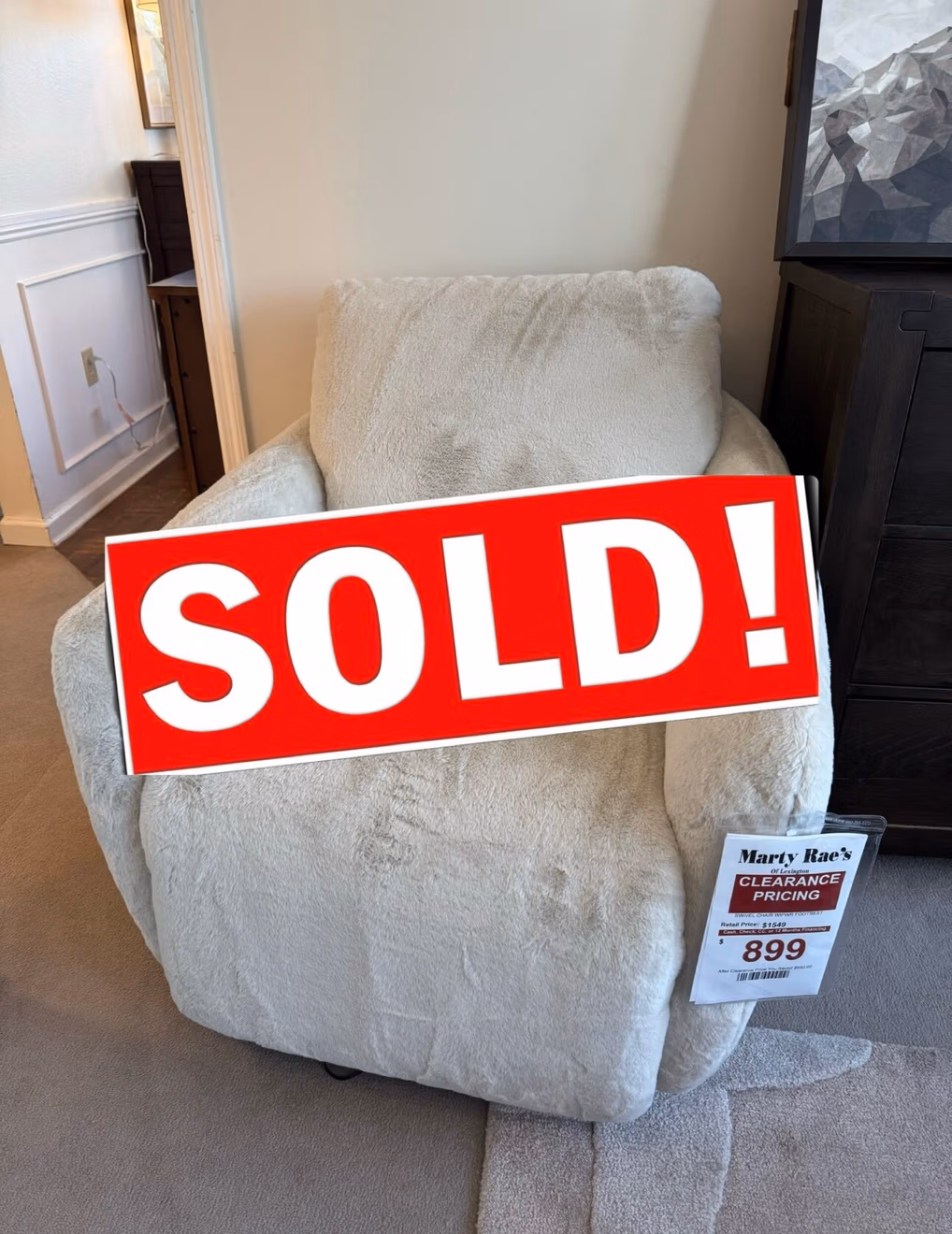 Hooker Furniture Swivel Recliner Inv.#16977